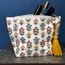 Load image into Gallery viewer, Floral Accessory Bags