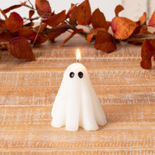 Load image into Gallery viewer, Halloween Ghost Shaped Candle