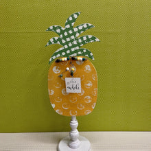 Load image into Gallery viewer, Wood Sign with stand and Pineapple design