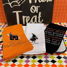 Load image into Gallery viewer, Halloween Waffle Weave Cotton Towels.