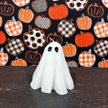 Load image into Gallery viewer, Halloween Ghost Shaped Candle