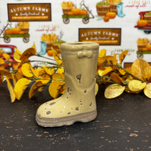 Load image into Gallery viewer, Mini Boot Vases
