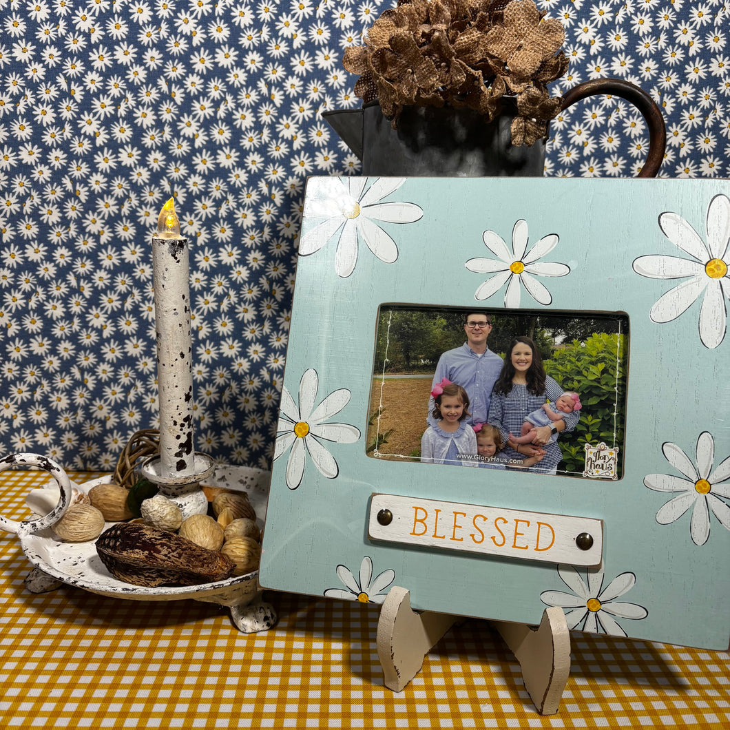 Daisy Blessed Frame