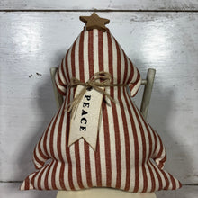 Load image into Gallery viewer, Tree Pillows