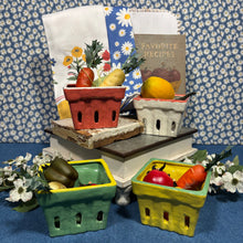 Load image into Gallery viewer, Ceramic Berry Baskets