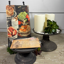 Load image into Gallery viewer, Metal Candle Pedestal