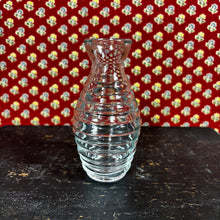 Load image into Gallery viewer, Perfume Bottle Vases