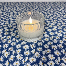 Load image into Gallery viewer, Faceted Glass 3D Flame Candle