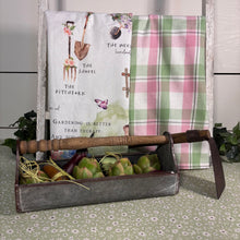 Load image into Gallery viewer, Floral Tea Towels