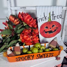 Load image into Gallery viewer, Spooky Sweets Dish