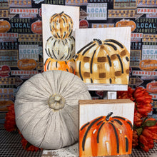 Load image into Gallery viewer, Pumpkin Block Signs