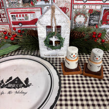 Load image into Gallery viewer, Ceramic S'more's Salt and Pepper Shakers