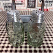 Load image into Gallery viewer, Country Kitchen Gift Set