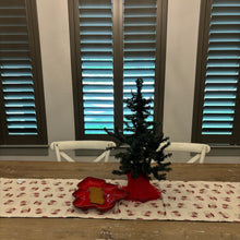 Load image into Gallery viewer, Vintage Santa Reversible Table Runner