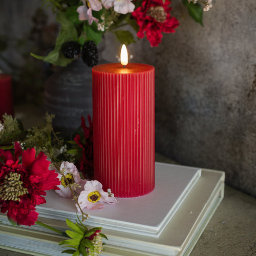 Red Groved 3D Flame Candle