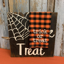 Load image into Gallery viewer, &quot;Trick or Treat&quot; Kitchen Towel