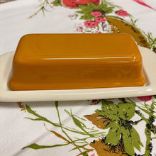 Load image into Gallery viewer, Multicolor Vintage Butter Dish.
