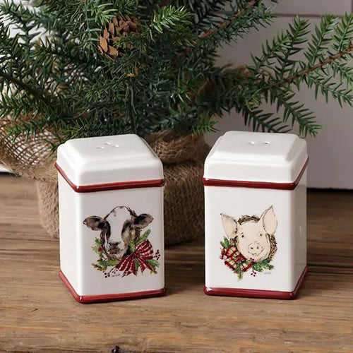 Farmhouse Christmas salt and pepper shakers