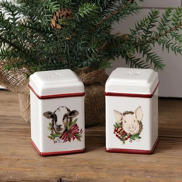 Farmhouse Christmas salt and pepper shakers