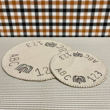 Load image into Gallery viewer, Cotton mats with stitched designs for your table