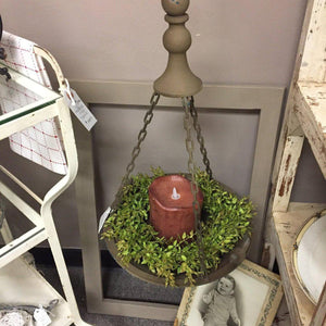 Iron hanging bird feeder with small bird accents