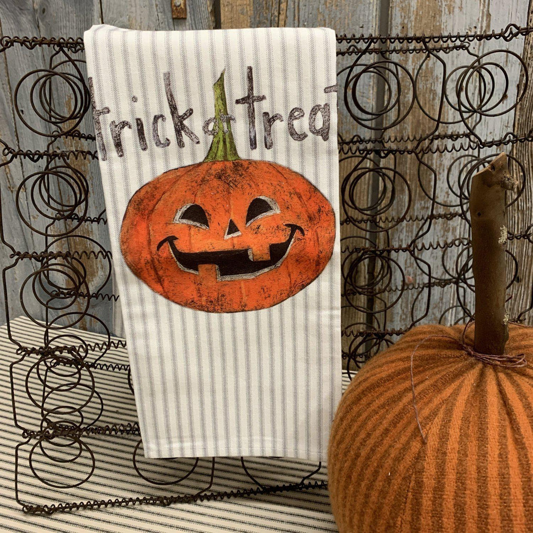 Halloween kitchen towel with jack 0' lantern.