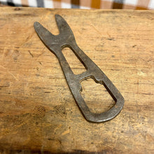 Load image into Gallery viewer, Vintage W&amp;B Alligator Wrench for turning steel pipes.