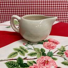 Load image into Gallery viewer, Vintage Style Diner Creamer.