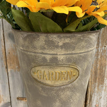 Load image into Gallery viewer, Wall bucket with embossed Garden 