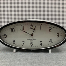 Load image into Gallery viewer, Retro style table clock in white and black